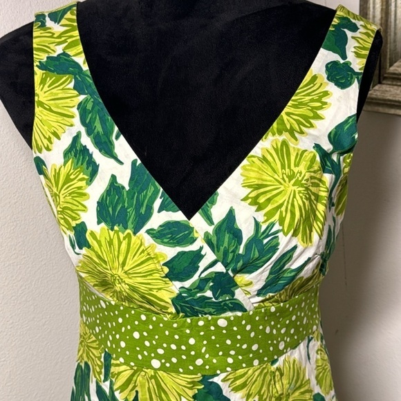 Boden green white floral print crossed top sleeveless cotton dress Sz 4R - Picture 3 of 9